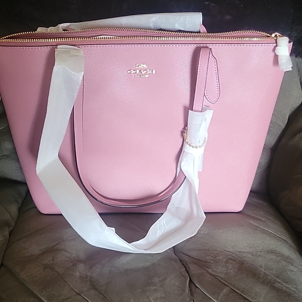 Hand bag